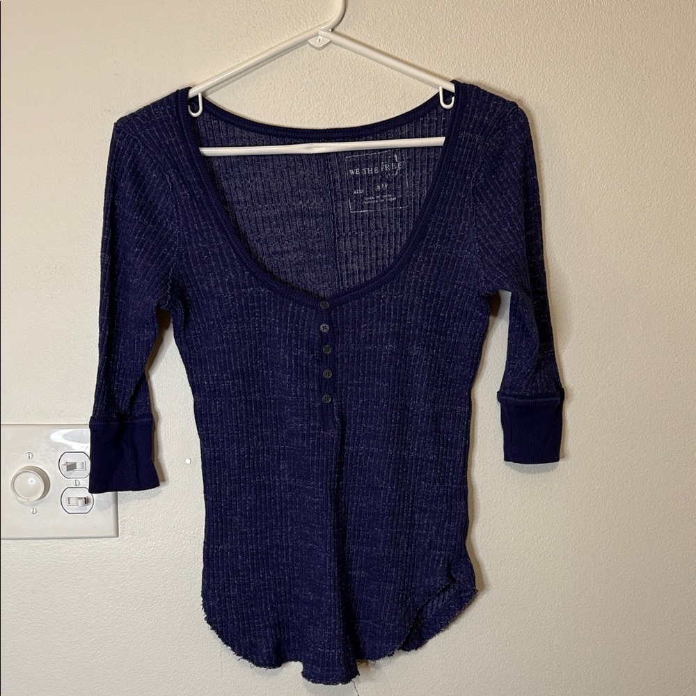 We The‎ Free Deep Blue Ribbed Blouse Women’s Size S/P